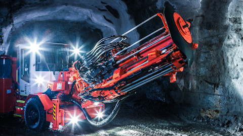 HF820T Rock drill in mine