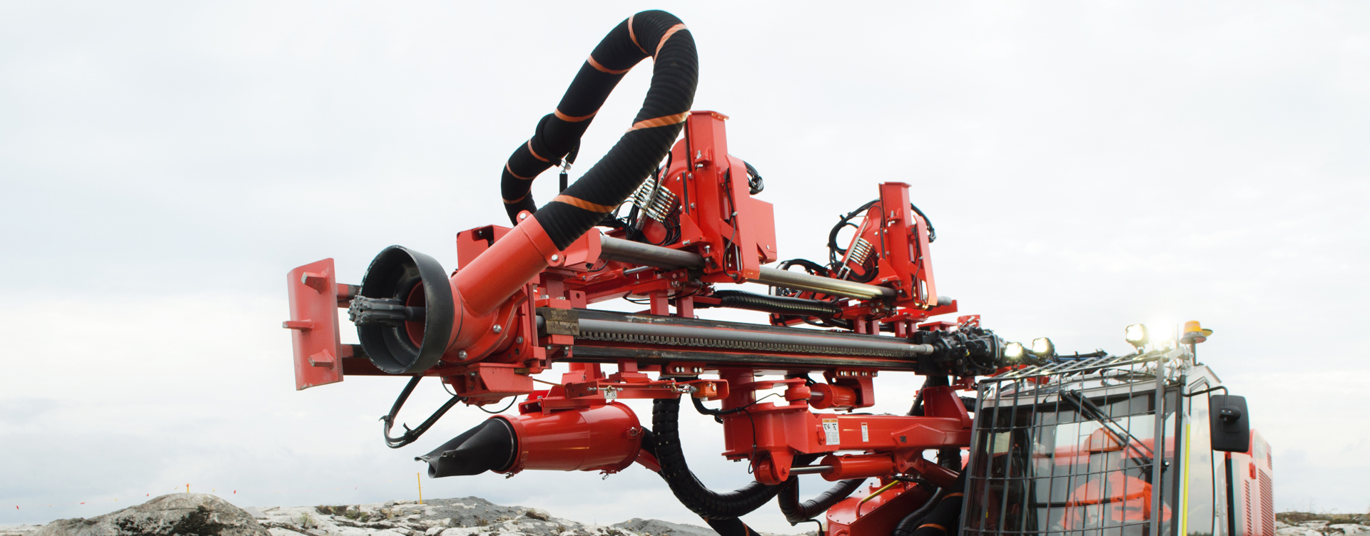 HF820T Rock drill