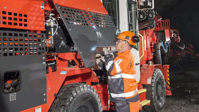 Ds311 Machine Sandvik DS311 Rock support drill rig