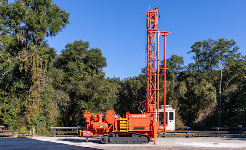 D25KX Rotary blasthole drill rigs