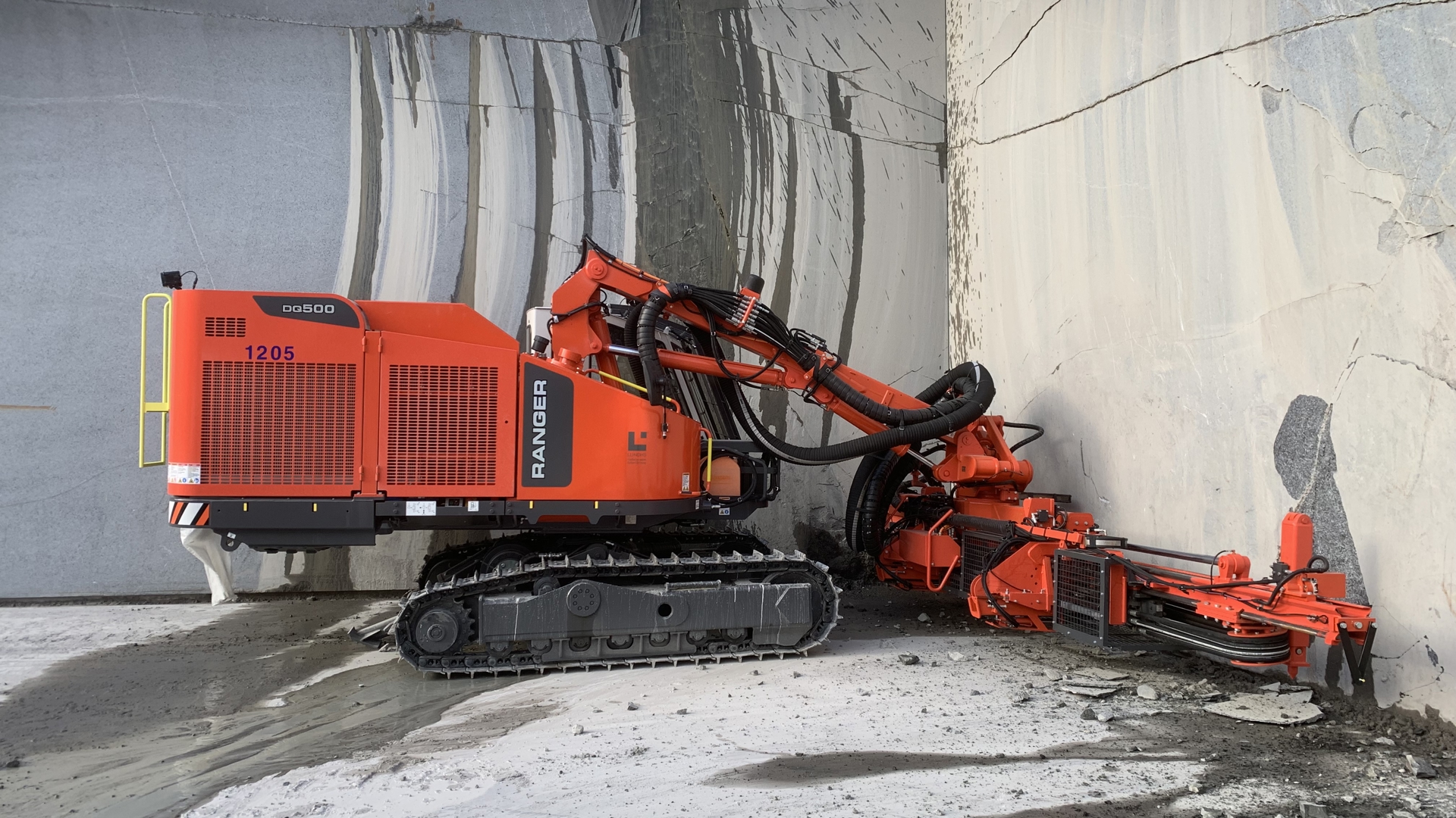 Ranger™ DQ500 Hydraulic roll-over boom