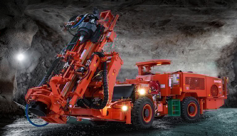 DU311 Articulated in-the-hole production drill rig