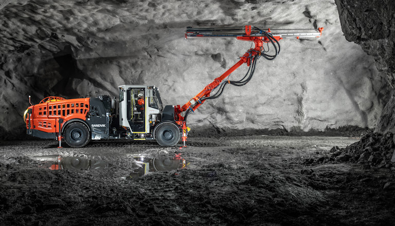 Sandvik DD311: accurate drilling solutions