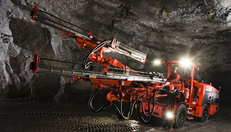 Sandvik DD312i: intelligent single boom development drill