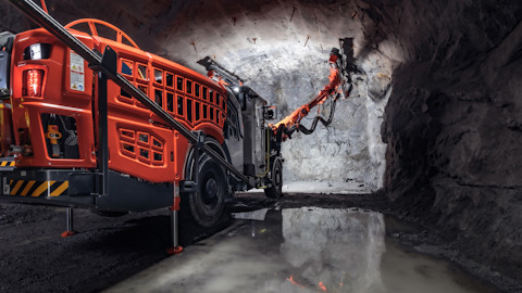DD322i Development drill rigs