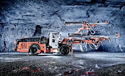 DD422i Development drill rig