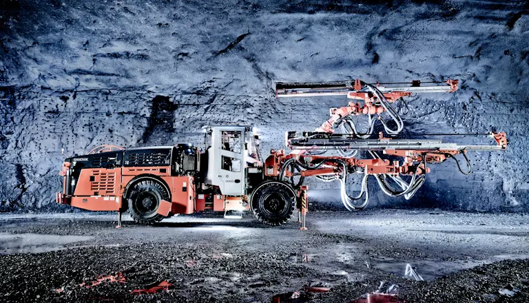 DD422i Development drill rig