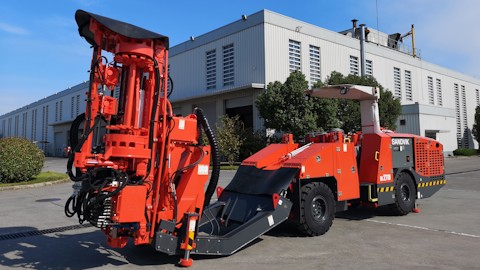 DL2710 Longhole drill rig