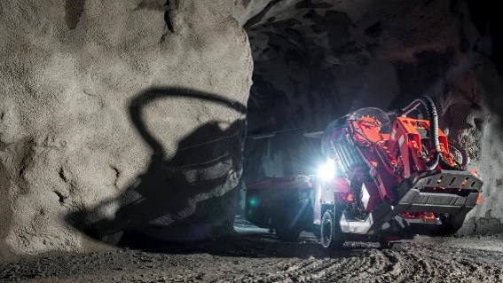 DL2720 Longhole drill rig drilling