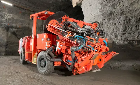 DL311 Longhole drill rig