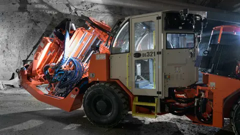 DL321 Longhole drill rig