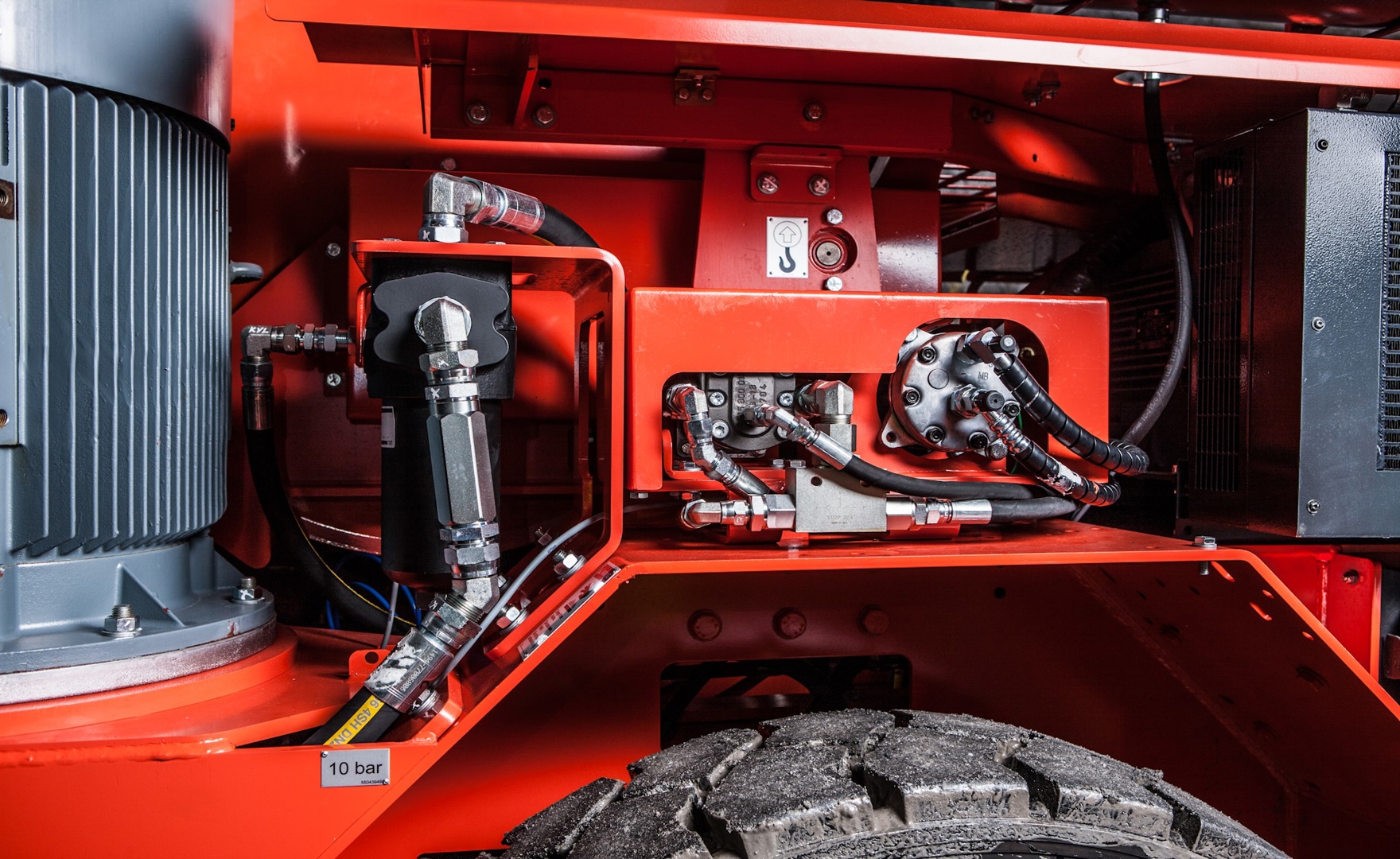 DL331 Longhole drill rig maintenance