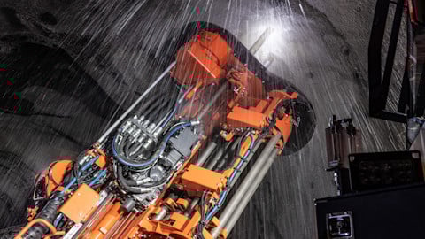 DL422iE Longhole drill rig