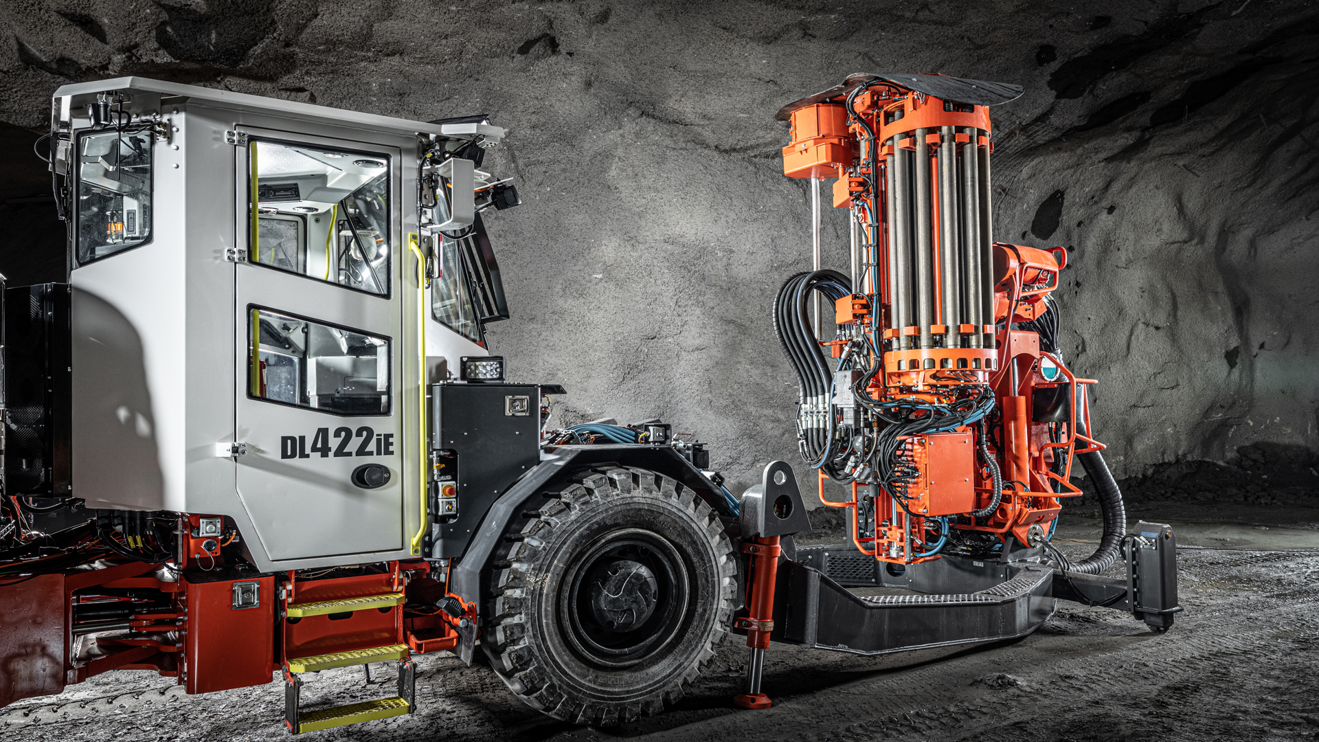 DL422iE Longhole drill rig 