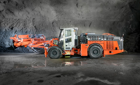 DL432i Longhole drill rig