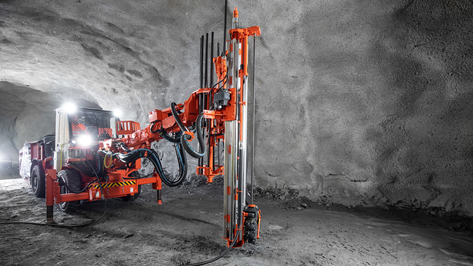 Ds312 Sandvik Sandvik DS311 Rock support drill rig