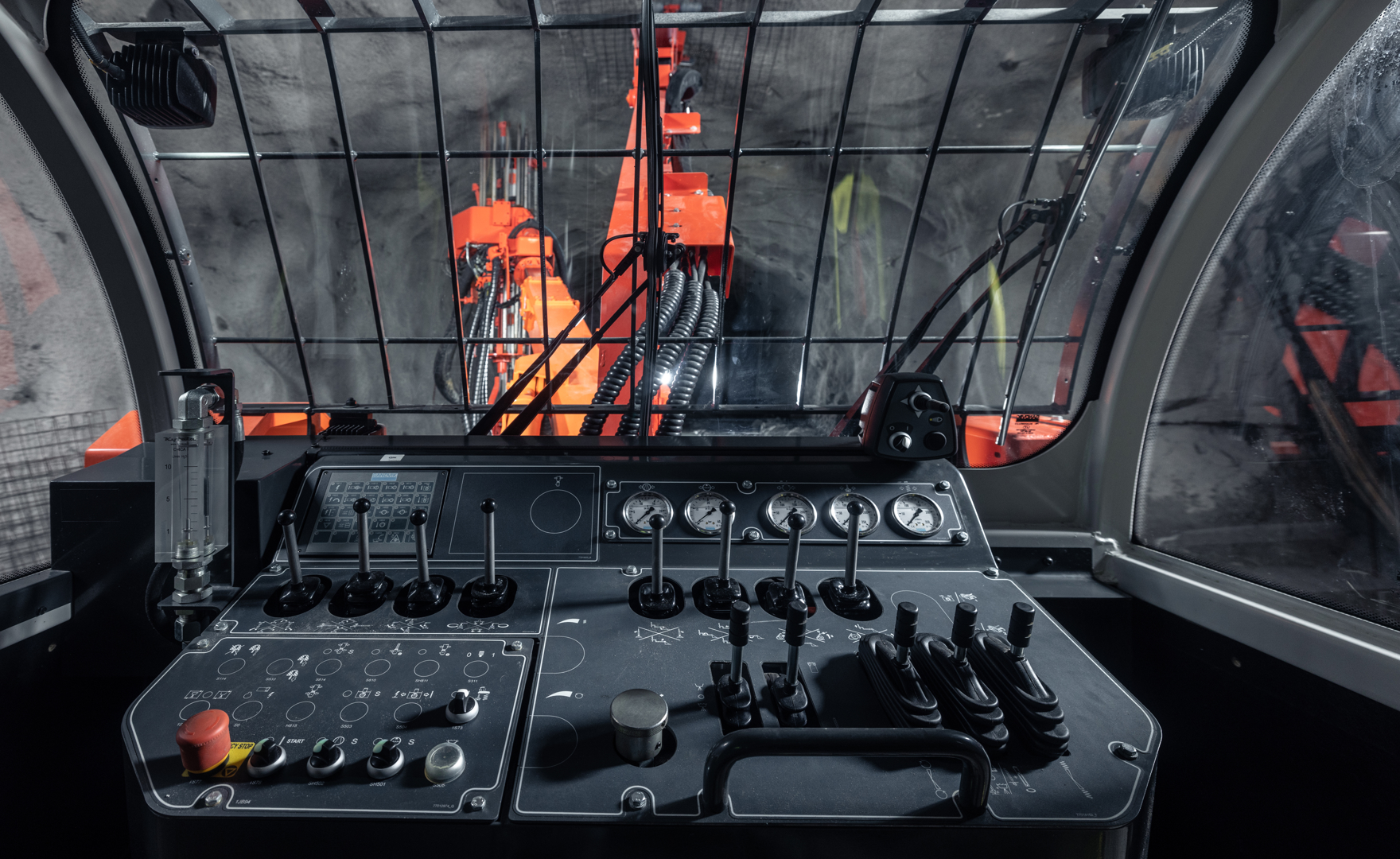 DS312 Rock support drill rig