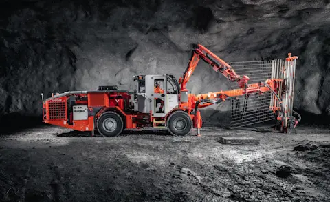 DS312 Rock support drill rig