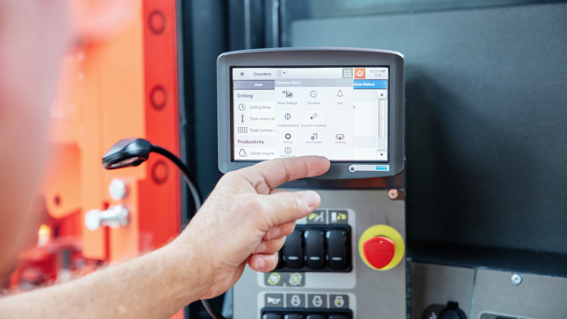 D25KX Rotary blasthole drill rig features