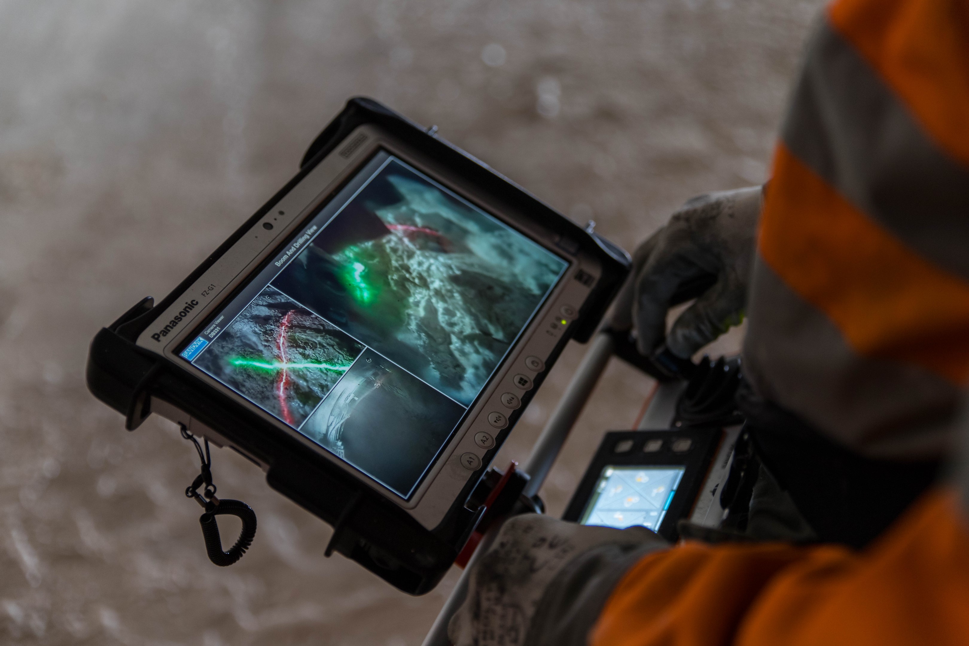 DB331 Secondary breaking drill rig teleremote operations