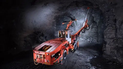 DT821 Tunneling jumbo